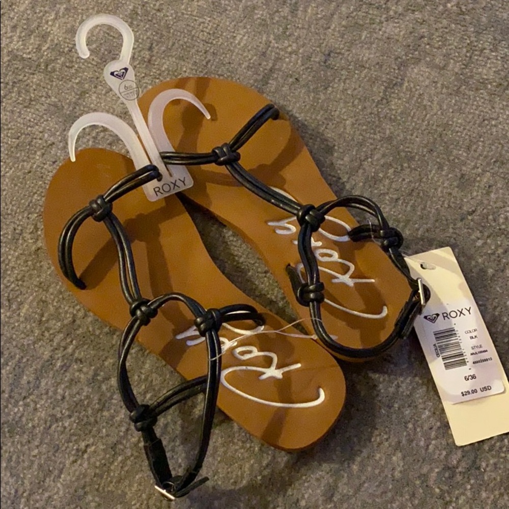 ROXY sandals
